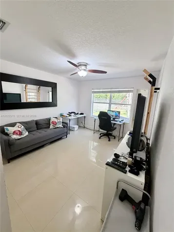 4020 Sapphire Cove Weston FL 33331