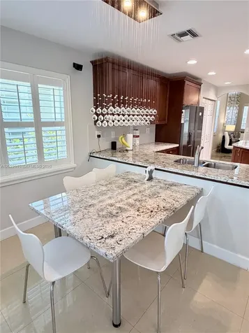 4020 Sapphire Cove Weston FL 33331