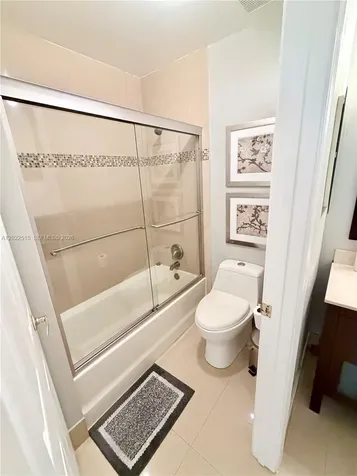 4020 Sapphire Cove Weston FL 33331