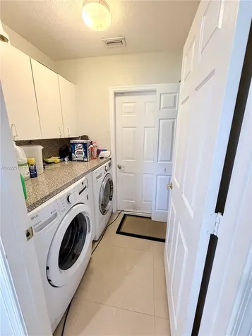4020 Sapphire Cove Weston FL 33331