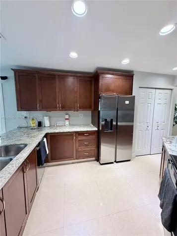 4020 Sapphire Cove Weston FL 33331