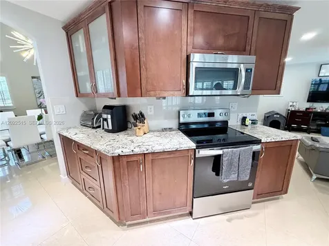 4020 Sapphire Cove Weston FL 33331
