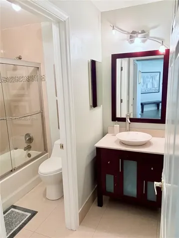 4020 Sapphire Cove Weston FL 33331