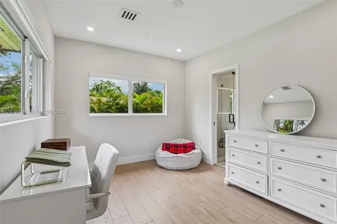 5620 SW 63rd Court South Miami FL 33143