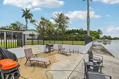 5620 SW 63rd Court South Miami FL 33143