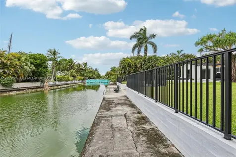 5620 SW 63rd Court South Miami FL 33143