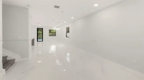 3567 W 110th Terrace Hialeah FL 33018