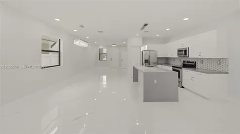 3567 W 110th Terrace Hialeah FL 33018