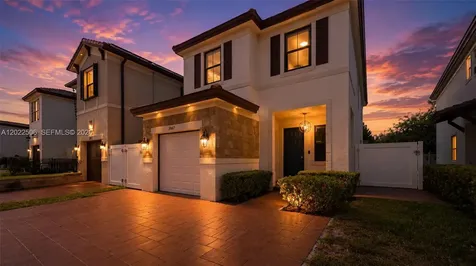 3567 W 110th Terrace Hialeah FL 33018