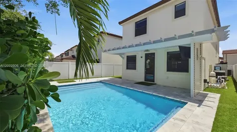 3567 W 110th Terrace Hialeah FL 33018