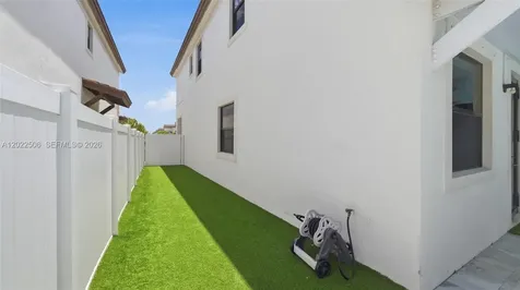 3567 W 110th Terrace Hialeah FL 33018