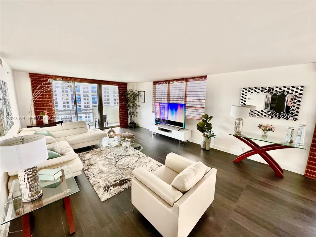 1500 Bay Road Miami Beach FL 33139