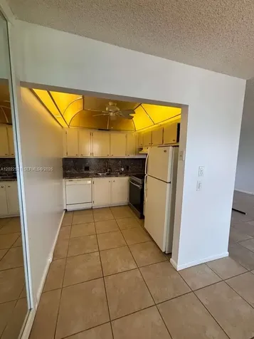 531 Fanshaw M Boca Raton FL 33434