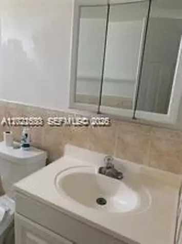 1090 NE 129th Street North Miami FL 33161