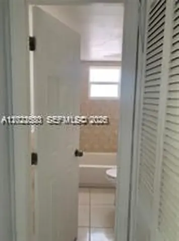1090 NE 129th Street North Miami FL 33161