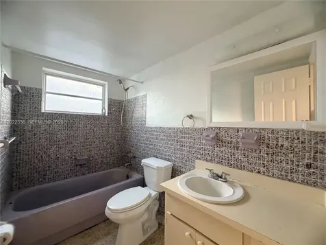 1426 SW 5th Street Miami FL 33135