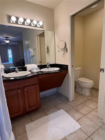 8101 Resort Village Orlando FL 32821