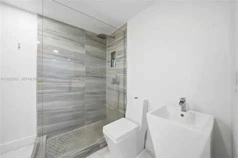 455 NE 210th Terrace Miami FL 33179