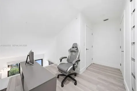 455 NE 210th Terrace Miami FL 33179