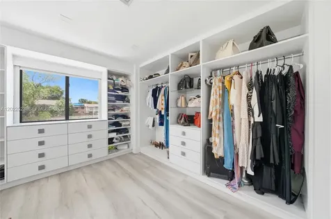 455 NE 210th Terrace Miami FL 33179