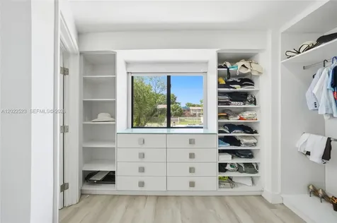 455 NE 210th Terrace Miami FL 33179