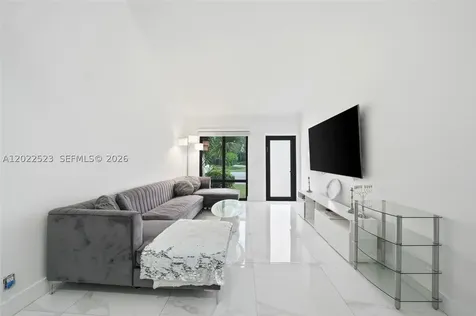 455 NE 210th Terrace Miami FL 33179
