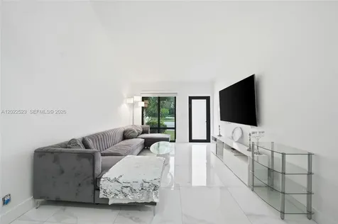 455 NE 210th Terrace Miami FL 33179
