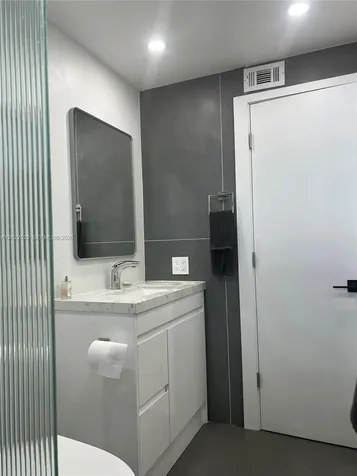 2903 N Miami Beach Boulevard North Miami Beach FL 33160