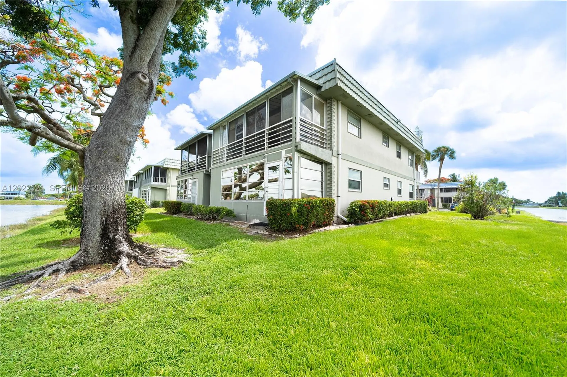 145 Brittany D Delray Beach FL 33446