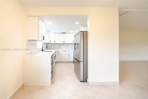 145 Brittany D Delray Beach FL 33446