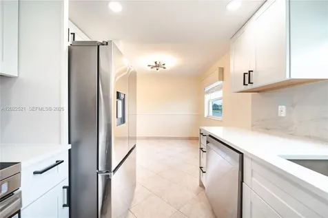 145 Brittany D Delray Beach FL 33446