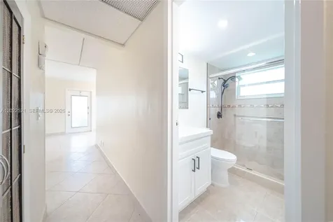 145 Brittany D Delray Beach FL 33446