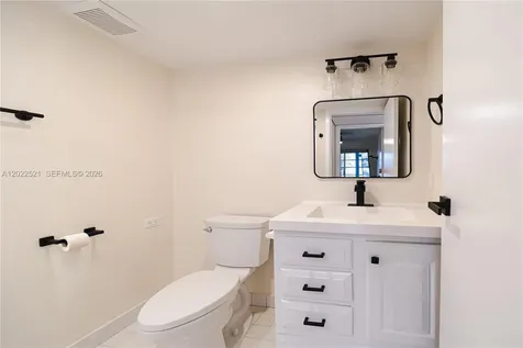 145 Brittany D Delray Beach FL 33446