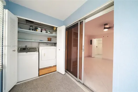 145 Brittany D Delray Beach FL 33446