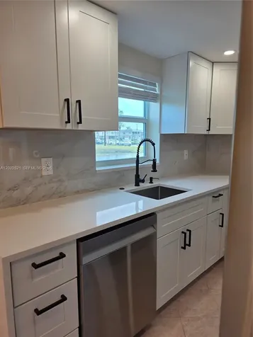 145 Brittany D Delray Beach FL 33446