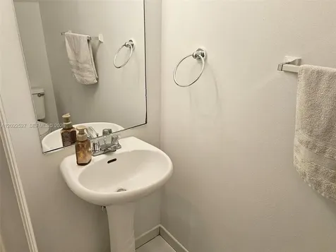 870 NE 212th Terrace Miami FL 33179