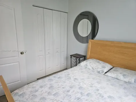 870 NE 212th Terrace Miami FL 33179