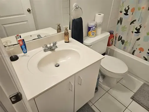870 NE 212th Terrace Miami FL 33179