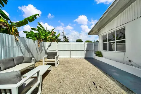 1236 NE 109th Street Miami FL 33161