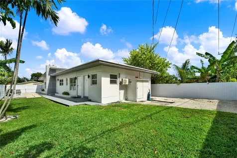 1236 NE 109th Street Miami FL 33161