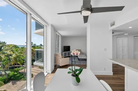 2401 Collins Avenue Miami Beach FL 33140