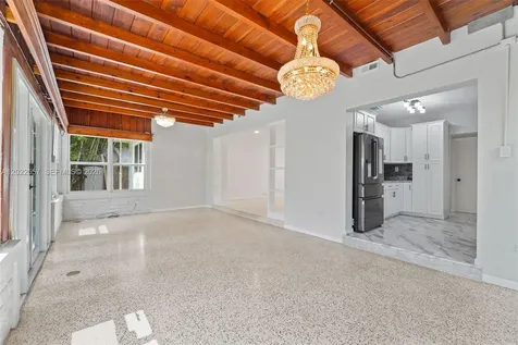 8927 Carlyle Avenue Surfside FL 33154