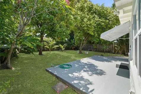 8927 Carlyle Avenue Surfside FL 33154