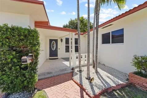 8927 Carlyle Avenue Surfside FL 33154