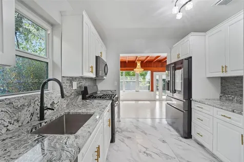 8927 Carlyle Avenue Surfside FL 33154