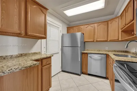 20400 W Country Club Drive Aventura FL 33180