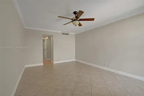 20400 W Country Club Drive Aventura FL 33180