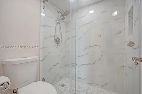 20400 W Country Club Drive Aventura FL 33180