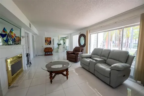2701 N Atlantic Boulevard Fort Lauderdale FL 33308