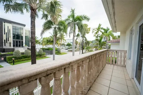2701 N Atlantic Boulevard Fort Lauderdale FL 33308